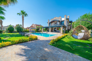 Muğla Özel Havuzlu Villa Kiralama | Lüks ve Mahremiyet