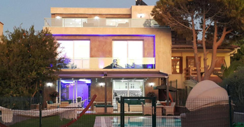Tum Ilanlar Kiralik Tatil Villalari Tatil Evleri Villa Kiralama